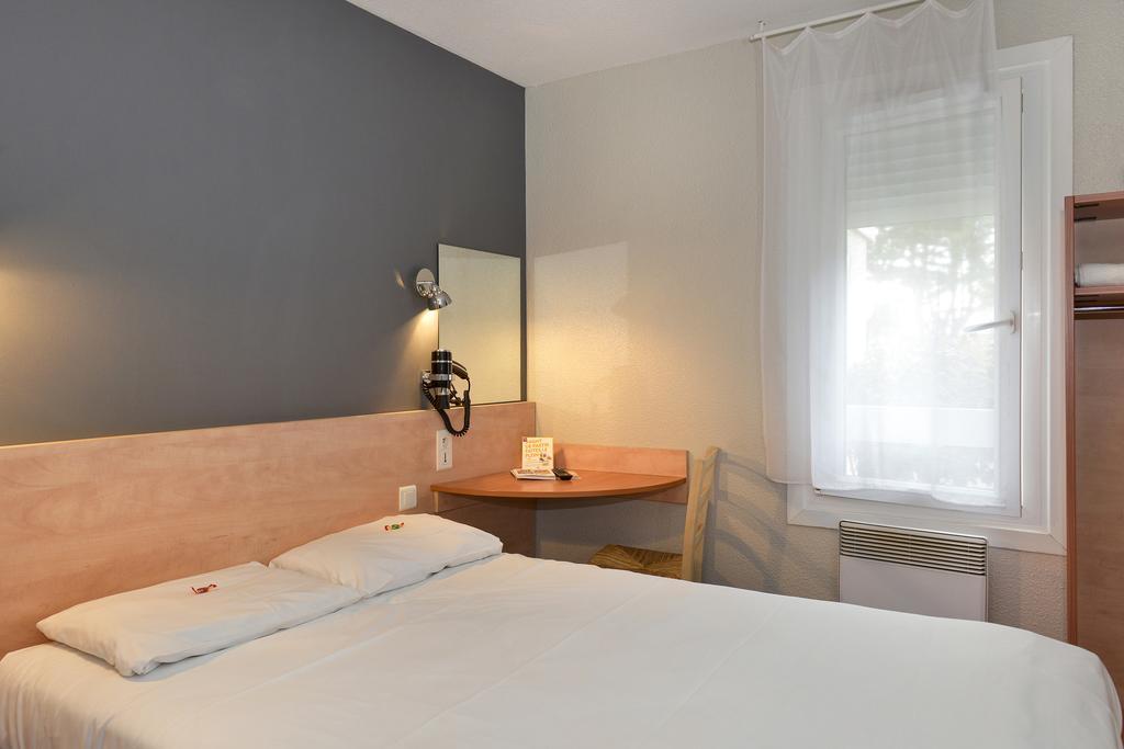 Kyriad Direct Orleans - La Chapelle St Mesmin Екстер'єр фото