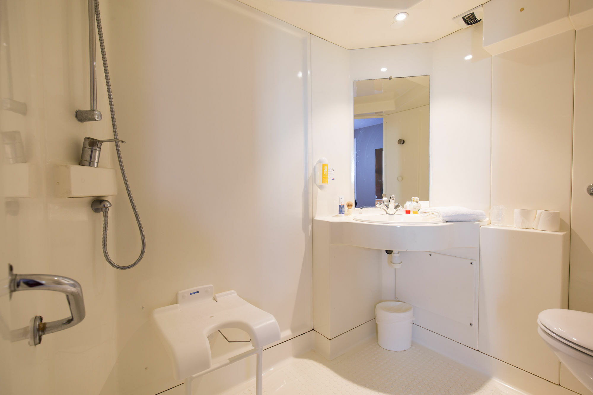 Kyriad Direct Orleans - La Chapelle St Mesmin Екстер'єр фото