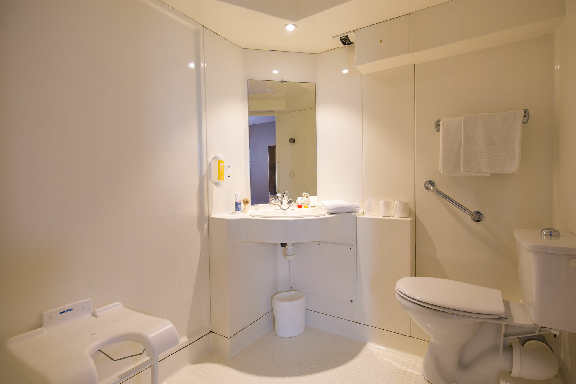 Kyriad Direct Orleans - La Chapelle St Mesmin Екстер'єр фото