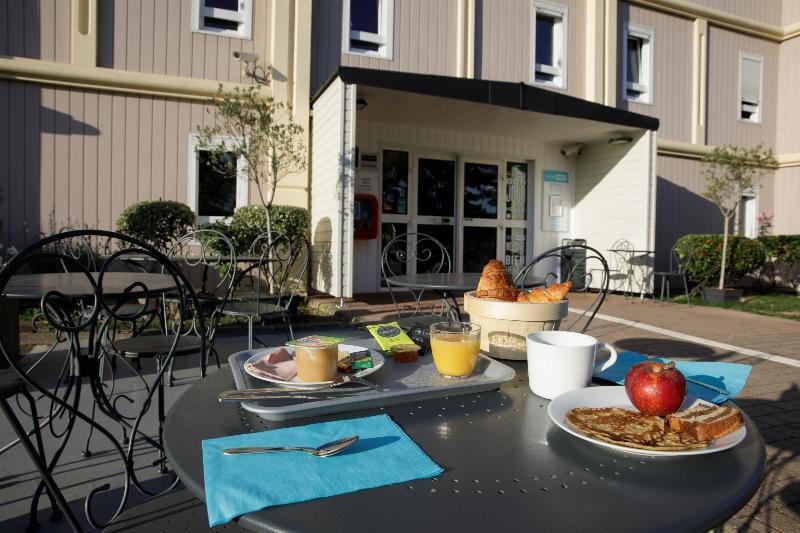 Kyriad Direct Orleans - La Chapelle St Mesmin Екстер'єр фото